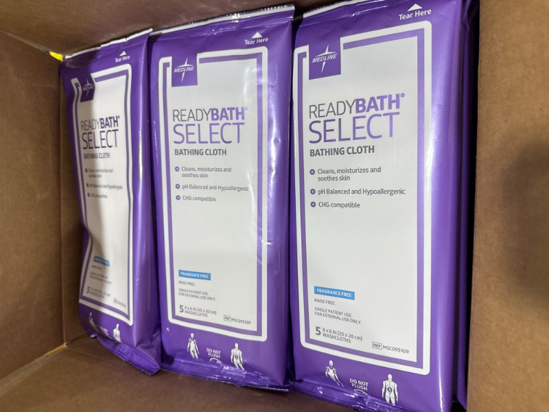 Photo 1 of ReadyBath SELECT Medium Weight Cleansing Washcloths - Non-Antibacterial, Fragrance Free - 30 Pack / Case
