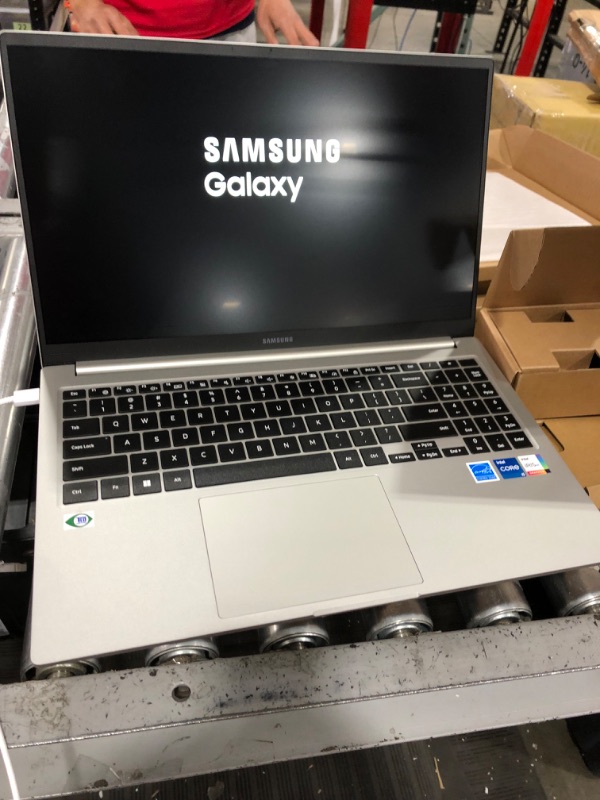 Photo 3 of SAMSUNG 15.6" Galaxy Book3 Business Laptop Computer/Windows 11 PRO/16GB - 256GB/ 13th Gen Intel® Core™ i5 processor, 2023 Model, NP754XFG-KB3US, Silver
