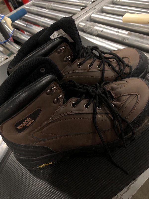 Photo 1 of nevados work steel toe boots sz11w