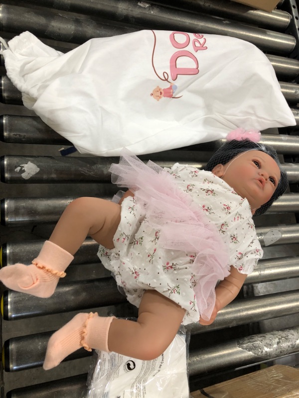Photo 1 of Angelbaby Lifelike Reborn Baby Dolls Black Girl 23inch Realistic African American Newborn Baby Doll Weighted Reborn Toddler Doll with Weighted Soft Body Real Baby Feeling Super Cute Child Doll