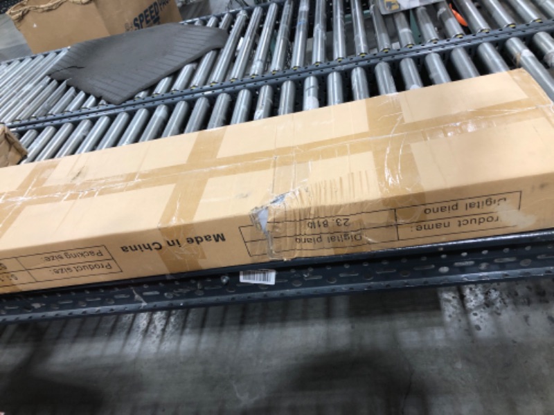 Photo 1 of 88-key semi-weighted digital piano, full-size keyboard electric piano - suitable for beginners, with sustain pedal, built-in speakers, and music stand.