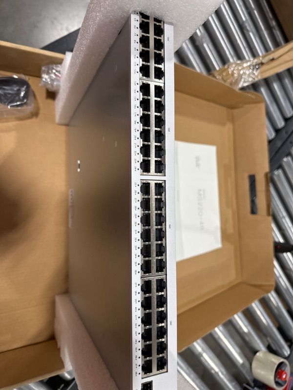 Photo 3 of Cisco Meraki Cloud Managed Switch 48 ports MS Series MS220-48