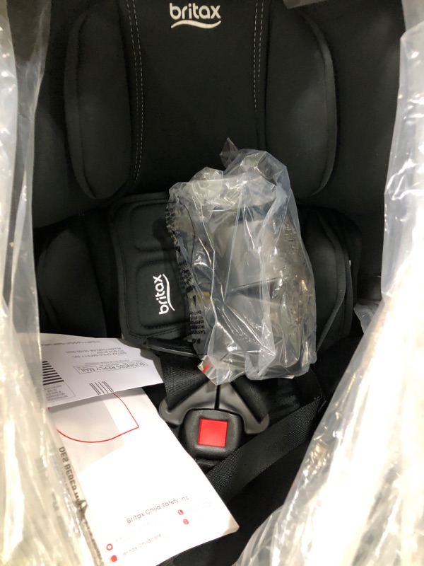 Photo 2 of Britax Willow SC Infant Car Seat, Rear-Facing Car Seat with Alpine Base, ClickTight Technology, RightSize System, Pindot Onyx Pindot Onyx Willow SC