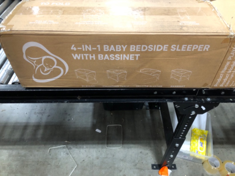 Photo 2 of 4 IN 1 BABY BEDSIDE SLEEPER WITH BASSINET 