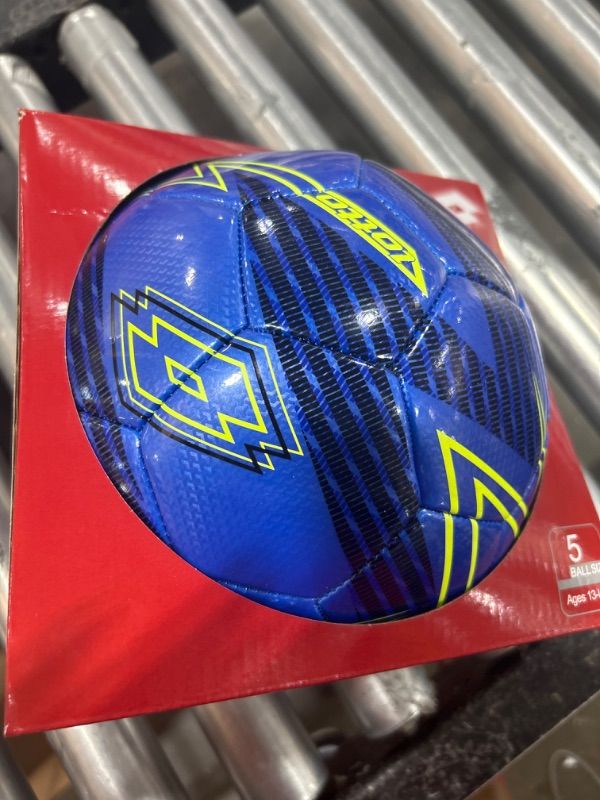 Photo 1 of Lotto Campo 500 Soccer Ball
