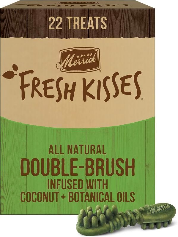 Photo 1 of Merrick Fresh Kisses Natural Dental Chews Infused With Coconut And Botanical Oils For Large Dogs Over 50 Lbs - 22 ct. Box -- EXP JUL 2025
