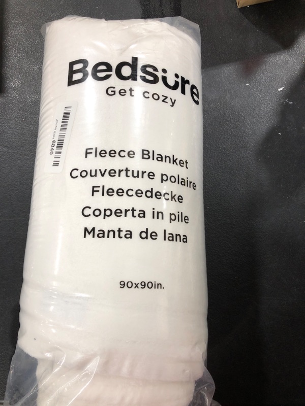 Photo 1 of Bedsure Get cozy Fleece Blanket 90x 90 in