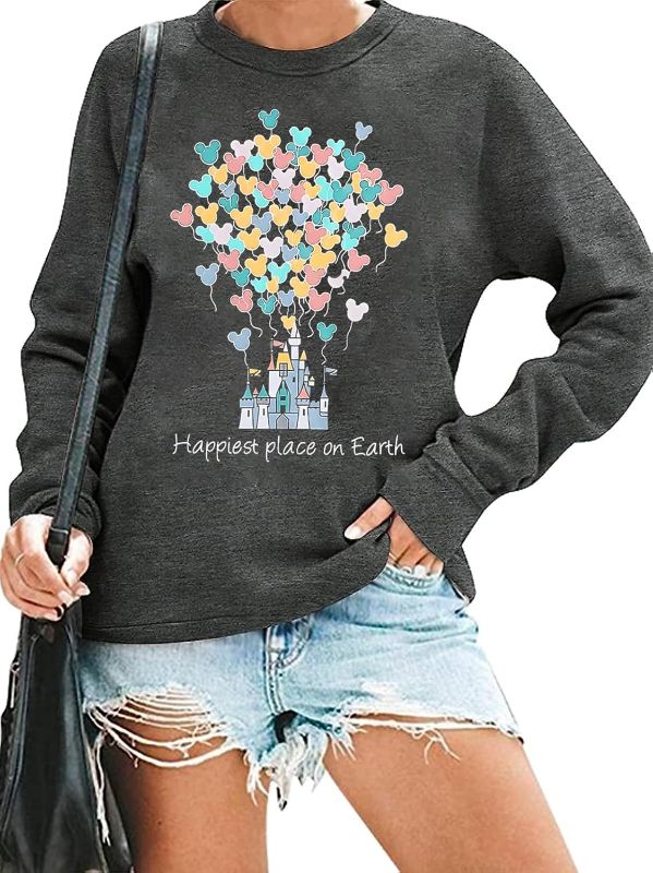 Photo 1 of SNYUMEG Sweatshirt for Women Graphic Long Sleeve Top Funny Family Vacation Shirt SIZE MEDIUM