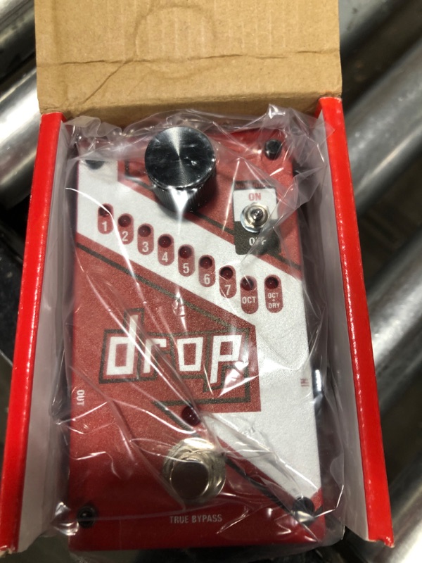 Photo 3 of Digitech DROP Polyphonic Drop Tune Pitch-Shifter Pedal Bundle with 2 Patch Cables, 2 Instrument Cables, and 6 Dunlop Picks
