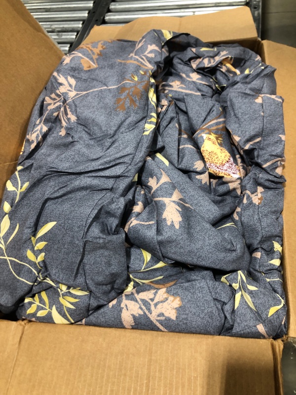 Photo 2 of Wake In Cloud - Gray Comforter Set, Birds Floral Flowers Leaves Pattern Printed on Dark Grey, Soft Microfiber Bedding (3pcs)
