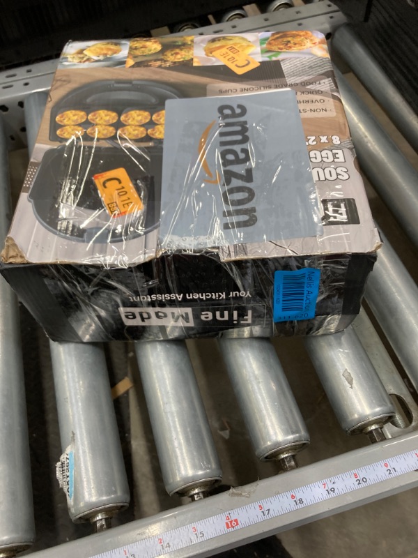 Photo 1 of ***MISSING SILICONE MOLDS*** FineMade Sous Vide Style Egg Bite Maker Machine with 4 Silicone Molds, Grilled Cheese Maker, Mini Griddle, Ideal for Breakfast Sandwiches, Snacks, Desserts, 8 Mini Egg Bites & 2 Large Egg Bites