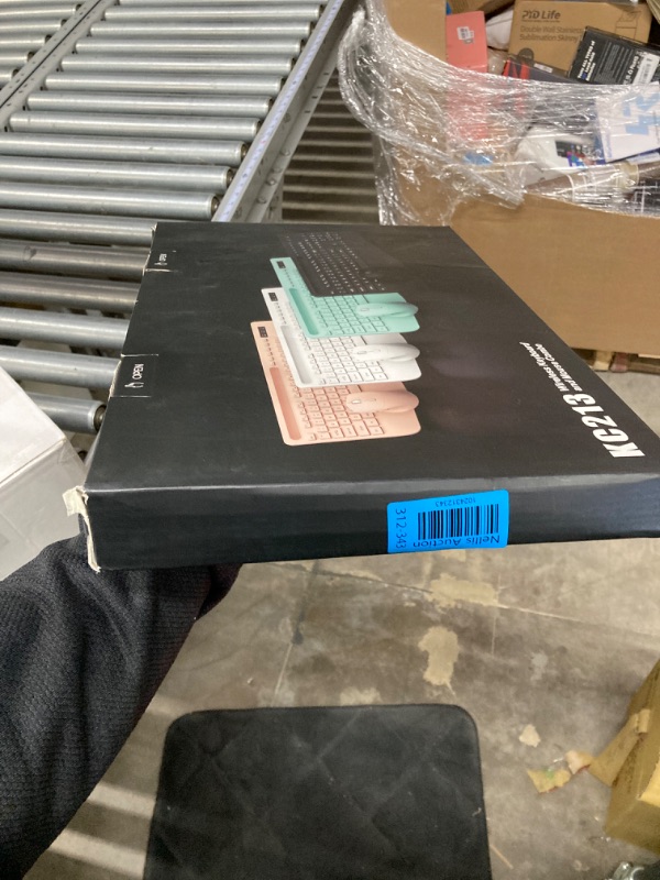 Photo 1 of Wireless Keyboard and Mouse Combo - Full-Sized Ergonomic Keyboard with Wrist Rest, Phone Holder, Sleep Mode, Silent 2.4GHz Cordless Keyboard Mouse Combo for Computer, Laptop, PC, Mac, Windows -Trueque