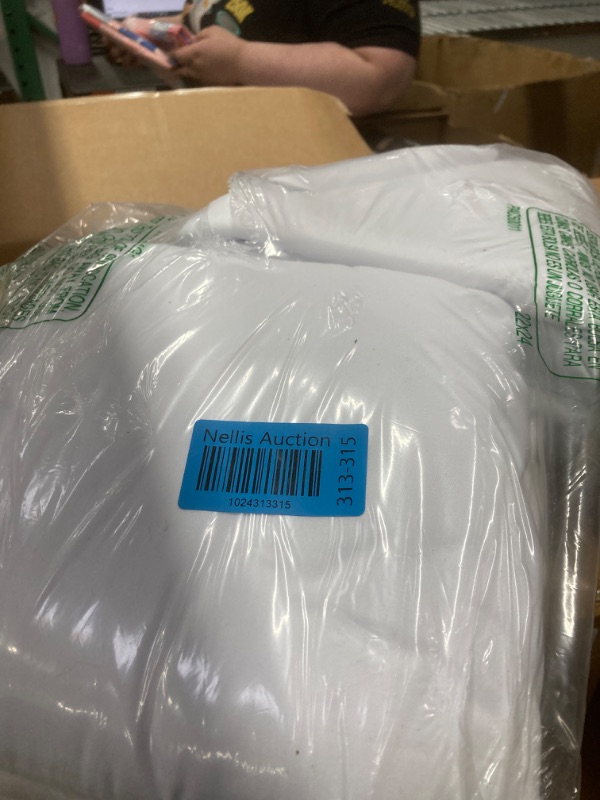 Photo 1 of 12 Pack White Table Cloth 60 x 102 Inch Rectangular Tablecloths for 6 Foot Rectangle Tables, Wrinkle Resistant White Tablecloth Washable Polyester Fabric Table Covers for Buffet Wedding Party Banquet