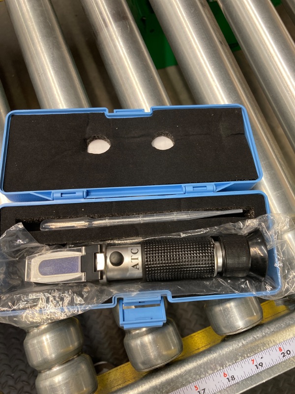 Photo 2 of Anpro Brix Refractometer for Homebrew