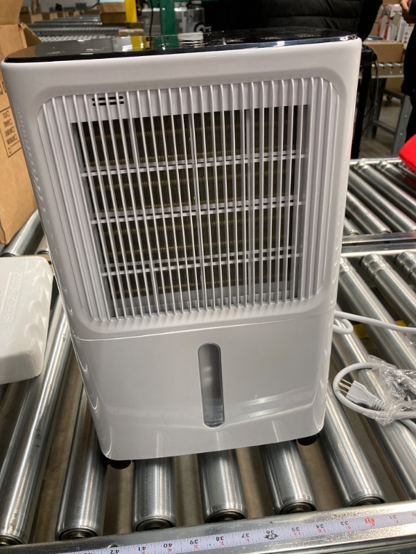 Photo 5 of 30 Pint Dehumidifiers for Home with Drain Hose, VEAGASO 2,500 Sq.Ft Dehumidifier for Basement, Large Room, Bathroom, Three Operation Modes, Intelligent Humidity Control, Dry Clothes, 24HR Timer