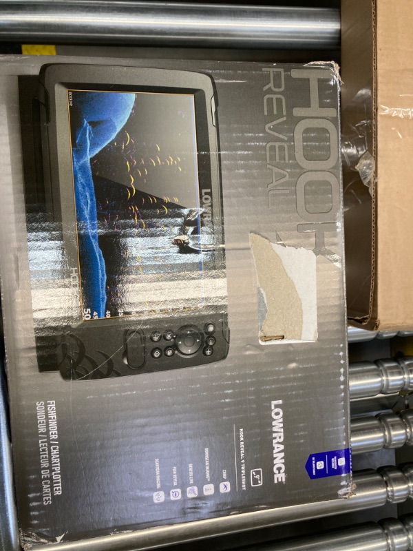 Photo 13 of Lowrance Hook Reveal 9 Fish Finder 9 Inch Screen with Transducer and C-MAP Preloaded Map Options 4000 US Lake Map 9 Inch TripleShot