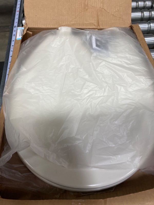 Photo 1 of Bemis 500EC Round Wood Toilet Seat Biscuit