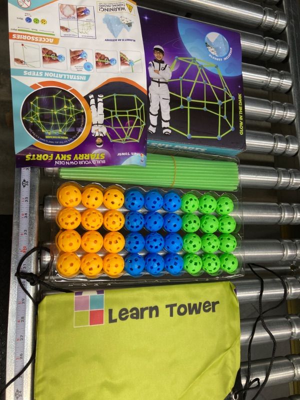 Photo 1 of Kids-Fort-Building-Kit-130 Pieces-Creative Fort Toy for 5,6,7,8 Years Old Boy & Girls-STEM Building