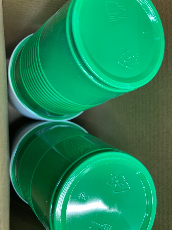 Photo 2 of 16 oz Green Cups [50 Pack] Disposable Plastic Cup, Big Birthday Party Cups, St Patrick day Plastic Cups