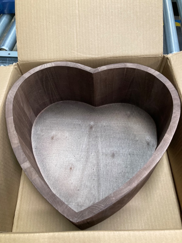 Photo 2 of 
Abaodam Bed Heart Small Photo Basket Case Shaped Wooden Posing Newborn Photograph Photographer Heart-shaped Prop Gift https://a.co/d/7oam2Em