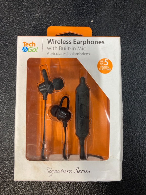 Photo 2 of Tech and Go
Wireless Splash Proof Earphones 320XBT5