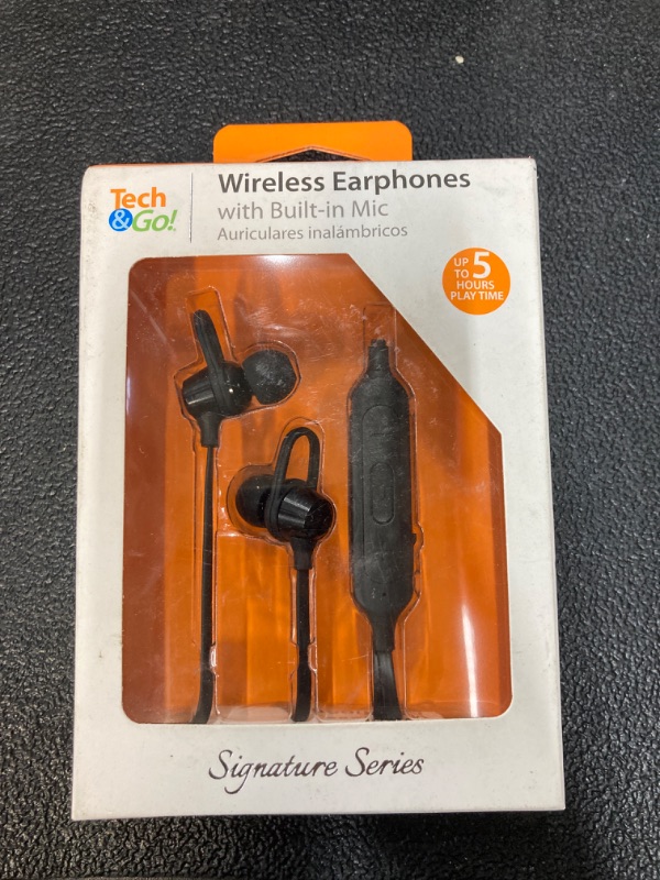 Photo 2 of Tech and Go
Wireless Splash Proof Earphones 320XBT5