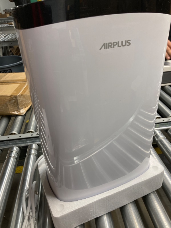 Photo 2 of AIRPLUS 1,500 Sq. Ft 30 Pints Dehumidifier for Home and Basements with Drain Hose(AP1907)
