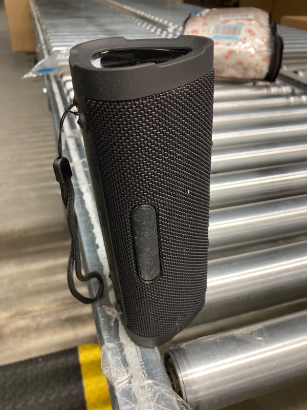 Photo 1 of Vanzon Bluetooth Speakers V40 Portable Wireless Speaker V5.0 with 24W Loud Stereo Sound, TWS, 24H Playtime & IPX7 Waterproof, Suitable for Travel, Home and Outdoors-Black