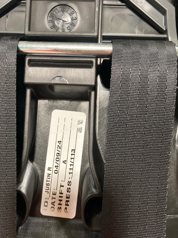 Photo 1 of Safety 1st Grow and Go All-in-One Convertible Car Seat, Rear-facing 5-40 pounds, Forward-facing 22-65 pounds, and Belt-positioning booster 40-100 pounds, Aqua Pop, 1 Count (Pack of 1) Aqua Pop Original