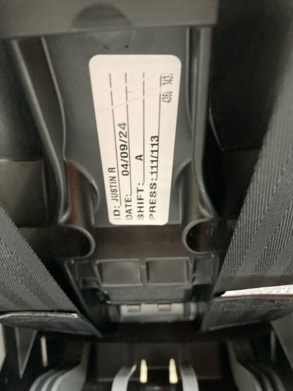 Photo 3 of Safety 1st Grow and Go All-in-One Convertible Car Seat, Rear-facing 5-40 pounds, Forward-facing 22-65 pounds, and Belt-positioning booster 40-100 pounds, Aqua Pop, 1 Count (Pack of 1) Aqua Pop Original