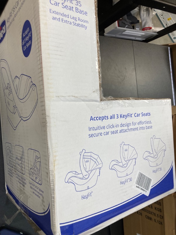 Photo 1 of Chicco KeyFit 35 Infant Car Seat Base - Anthracite