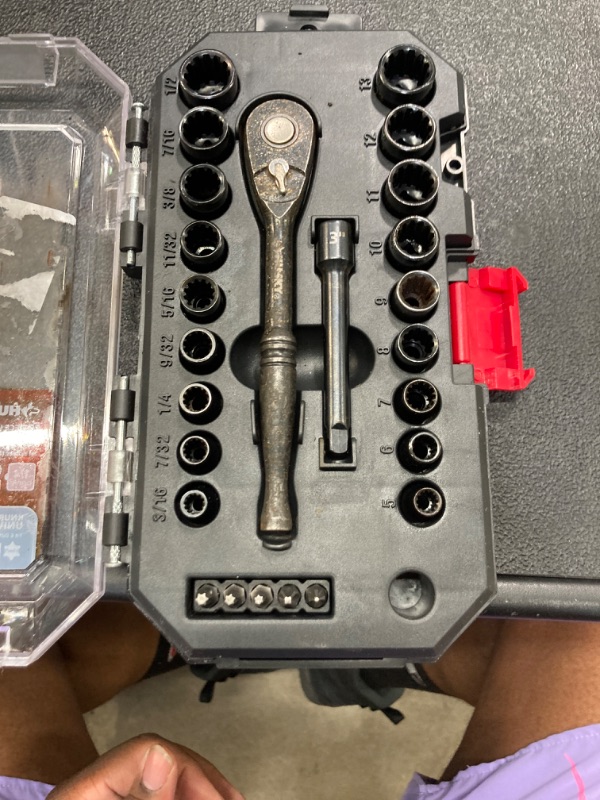 Photo 1 of 100-Position 1/4 in. Drive Universal Socket Wrench Set (26-Piece) husky # # 1008255497