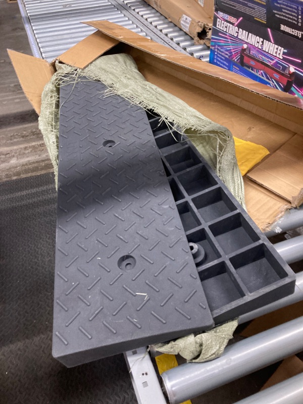 Photo 1 of 2 Pack 2'' Rise Rubber Curb Ramp Heavy Duty Loading Rubber Curb Ramps 3 Tons Driveway Ramp Car Slope Ramp for Loading Dock Bike Vehicle Warehouse Sidewalk Wheelchair