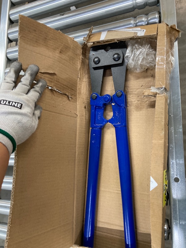 Photo 2 of ***MISSING GLOVES*** 30 Inch Hand Swaging Tool, Wire Rope Crimping Tool for 5/32",1/4",5/16" Wires, Heavy Duty Swager Crimper w/Ergonomic Handle Design, Fishing Tool for Copper Aluminum Oval Sleeves