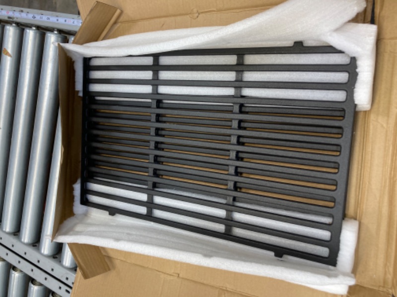 Photo 2 of 15 inch Grill Grates Replacement for Weber 7522 Spirit E/S 200 E/S210 Spirit 500 Genesis Silver A, Cast Iron Cooking Grid for 7523 7521 65904 65905 (15 x 11 1/4) 2PCS 15" x 11 1/4"