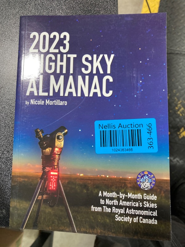 Photo 2 of 2023 Night Sky Almanac: A Month-by-Month Guide to North America's Skies from the Royal Astronomical Society of Canada (Guide to the Night Sky)