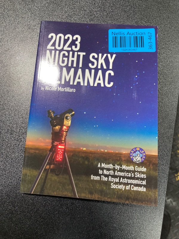 Photo 2 of 2023 Night Sky Almanac: A Month-by-Month Guide to North America's Skies from the Royal Astronomical Society of Canada (Guide to the Night Sky)