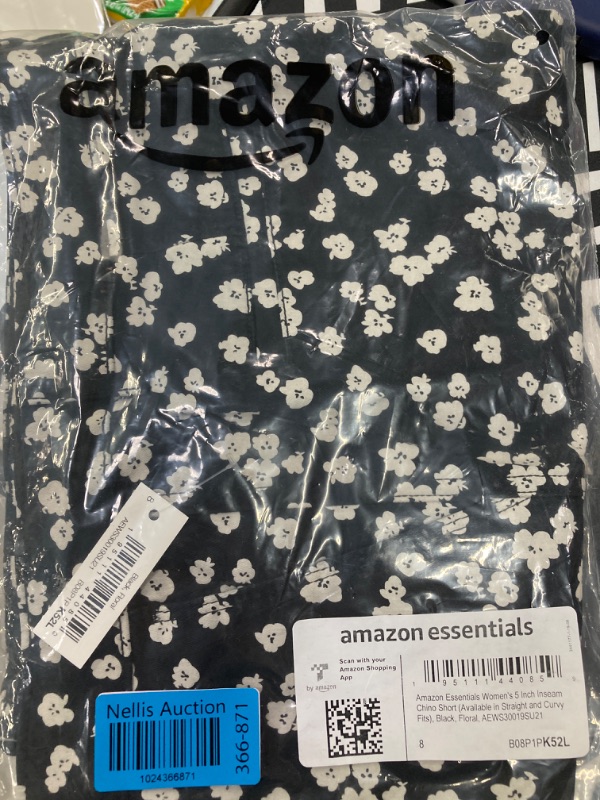 Photo 2 of Amazon Essentials Women's Mid-Rise Slim-Fit 5 Inch Inseam Khaki Short (Available in Straight and Curvy Fits) Straight Black White Floral Size 8