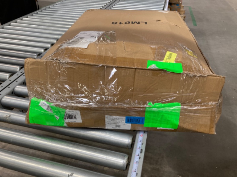 Photo 1 of Yaheetech Portable Basketball Hoop Outdoor Indoor Basketball Hoop Basketball Court Basketball Goals Outdoor Basketball Hoops for Pool, with 32''/28'' Basketball Backboard 32'' PVC Backboard