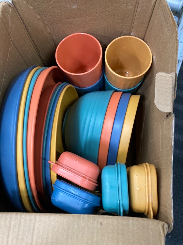 Photo 2 of 28 Piece Wheat Straw Dinnerware Sets,Dishwasher & Microwave Safe Plates and Bowls Sets - Unbreakable Plastic Dinnerware Sets for 4 Dinner Plates, Cups, Cereal Bowls - Colorful Series 28 PCS Multicolor