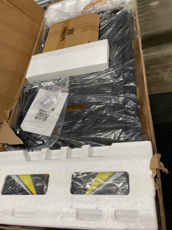 Photo 1 of Walking Pad, 4 in 1 Treadmill with Incline,2.5HP Under Desk Treadmill, Powerful Motor, Portable Walking Pad Treadmill for Office and Home Black Yellow Classic