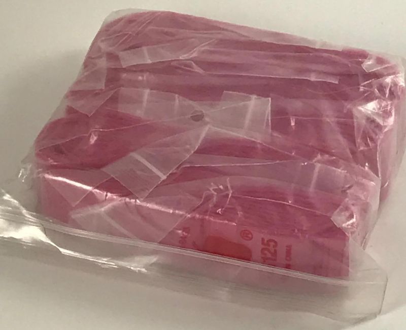 Photo 1 of 125125 Mini Ziplock Bags 1000 Baggies 1.25" X 1.25" (10pks) Bulk (Pink)
