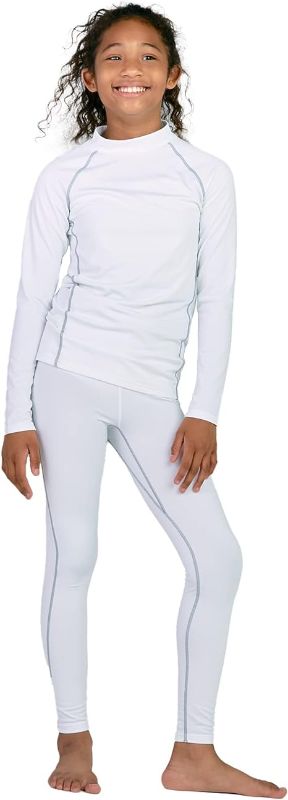 Photo 1 of LAPASA Kids Active Baselayer Set Sport Thermal Underwear Boys & Girls Base Layer Fleece Lined Long John Top & Bottom B21/G18
white