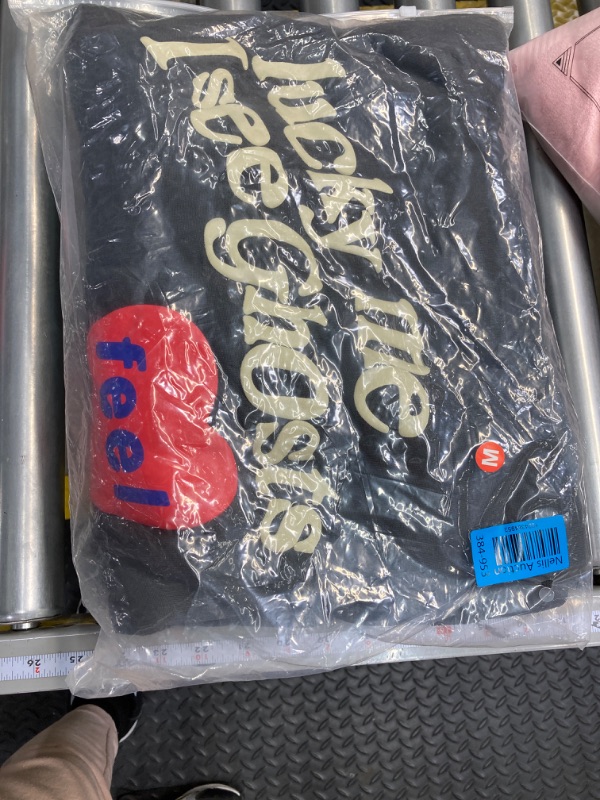 Photo 1 of Lucky Me Hoodie I See&Ghosts Graffiti Letter Print Couple Pullover Hip Hop Hooded Sweatshirt Love heart (Color : Dark gray, Size : Medium)
