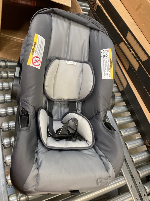 Photo 2 of Baby Trend 35 Infant Car Seat Grey