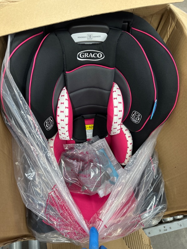 Photo 4 of Graco Extend2Fit Convertible Car Seat, Ride Rear Facing Longer with Extend2Fit, Kenzie 2-in-1 Kenzie