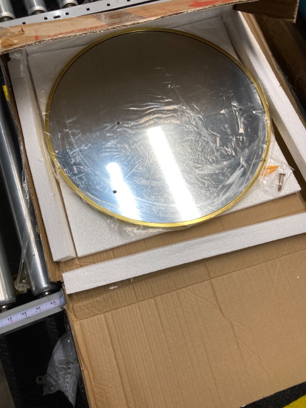 Photo 2 of 39" Round Mirror Golden Circle Mirror for Wall Mirror Large Bathroom Mirror for Wall Wall-Mounted Vanity Mirrors with Aluminum Alloy Frame Hanging Decorative Mirrors for Bathroom