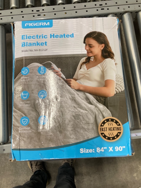 Photo 4 of Electric Heated Blanket Throw Queen Size 84" x 90" | 6 Heating Levels & 8h Auto Timer | Full Body Fast Heating and Ultra Soft Flannel, Machine Washable Bed Sofa Home Office Use, Light Grey Light Grey 84x90 Inch