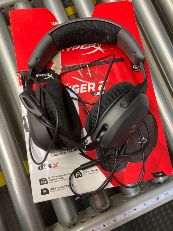 Photo 2 of HyperX Cloud Stinger 2 Core – PC Gaming Headset, Lightweight Over-Ear Headset with mic, Swivel-to-Mute mic Function, DTS Headphone:X Spatial Audio, 40mm Drivers,Black Black/Red Wired