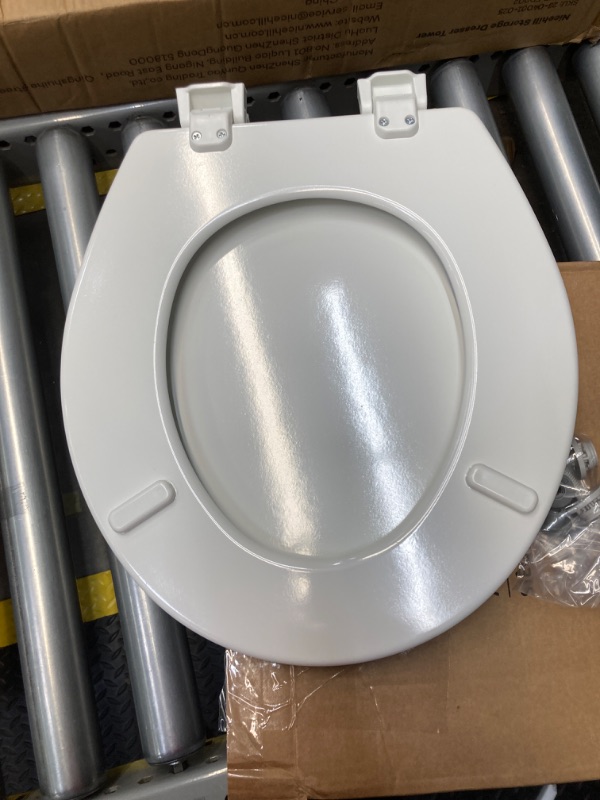 Photo 4 of BEMIS Lift-Off Round Closed Front Toilet Seat in White